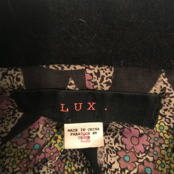 LUX Jacket Blazer Urban Outfitters - Picture 3 of 4